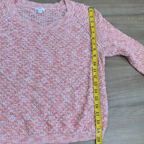 Preloved sweater - Picture 7 of 7